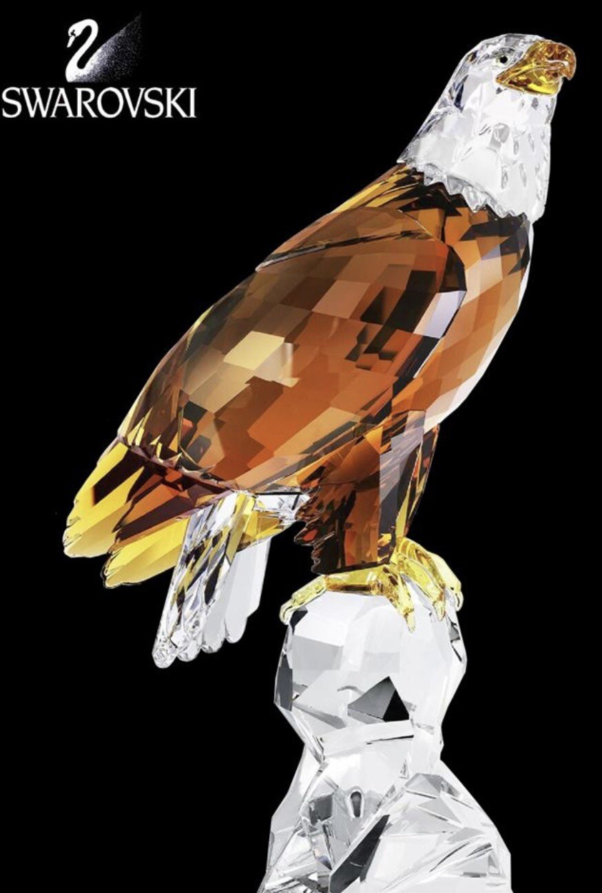 Swarovski Bald Eagle 2011 Crystal Figurine, Numbered, Limited Edition 1042762. Swarovski Bald Eagle 2011 Crystal Figurine, Numbered, Limited Edition 1042762.
