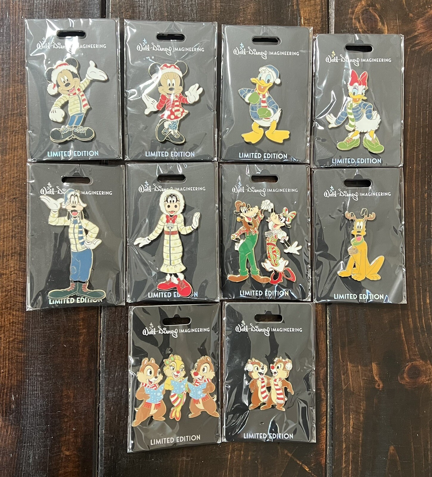 Disney WDI MOG Winter Holiday 10 Pin Set LE250 2021 Mickey Chip Dale Daisy Disney WDI MOG Winter Holiday 10 Pin Set LE250 2021 Mickey Chip Dale Daisy