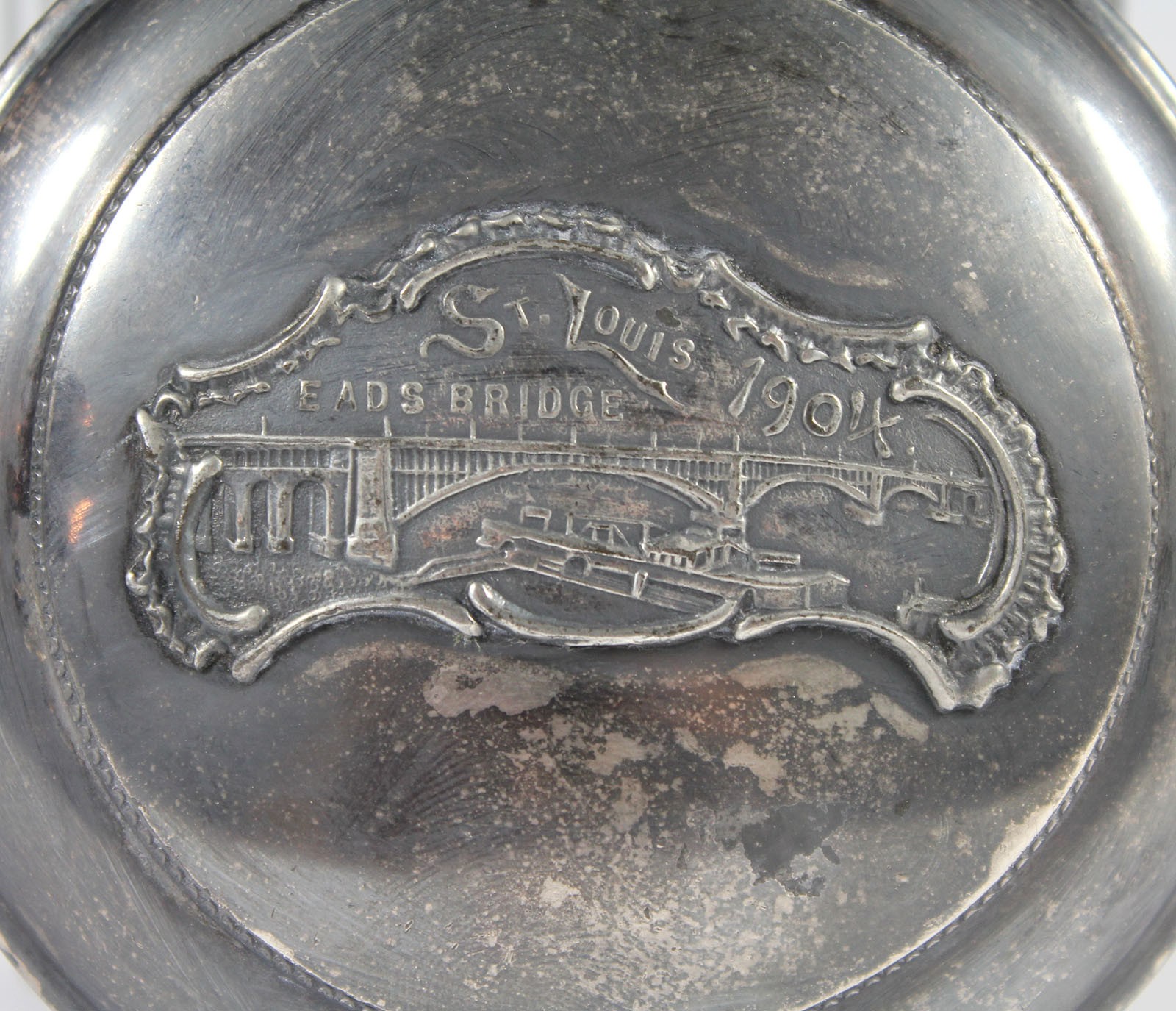 Antique 1904 ST. LOUIS EADS BRIDGE HUMIDOR World's Fair Glass SP Lid Souvenir Antique 1904 ST. LOUIS EADS BRIDGE HUMIDOR World's Fair Glass SP Lid Souvenir