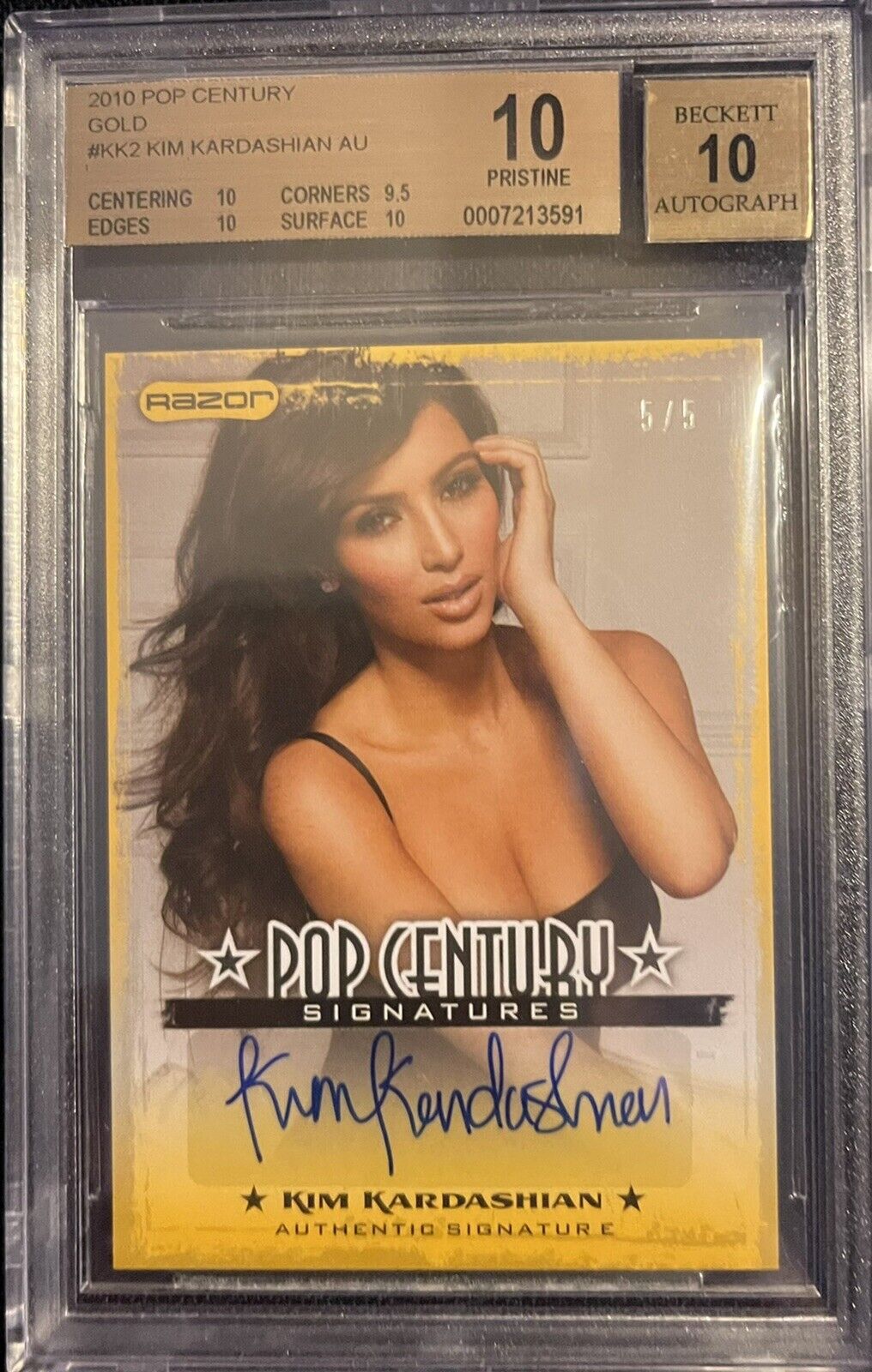 2010 Leaf Pop Century Gold Kim Kardashian Auto BGS 10/10 PRISTINE 5/5 Rarest 1.