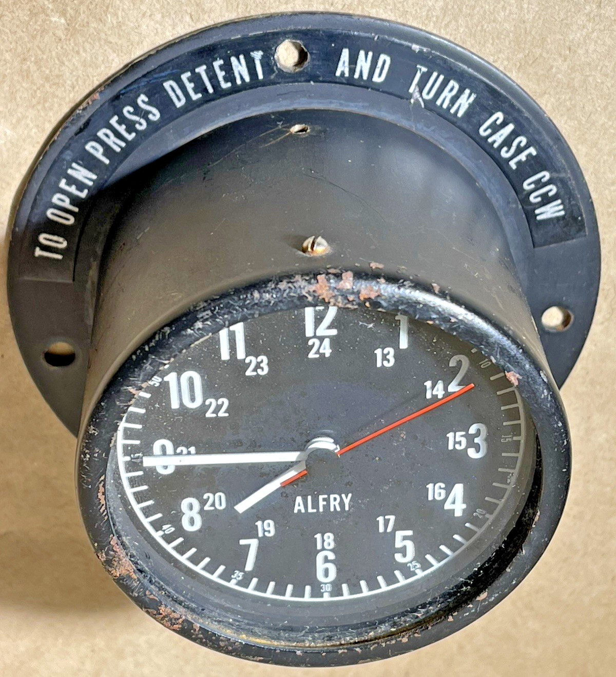 Vintage Alfry Aviation Clock Swiss with movement made by Italora in Milano/Italy Vintage Alfry Aviation Clock Swiss with movement made by Italora in Milano/Italy