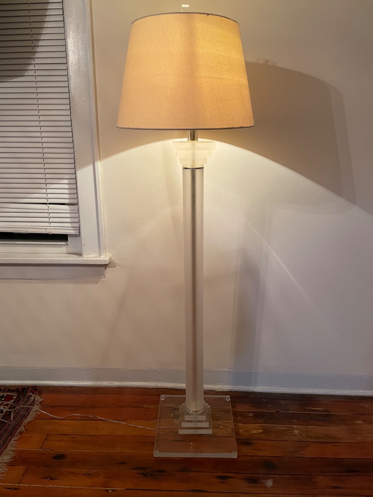 1989 Mid Century Modern Lucite Floor Lamp from Bauer Lamp Company. 5ft 3in tall 1989 Mid Century Modern Lucite Floor Lamp from Bauer Lamp Company. 5ft 3in tall