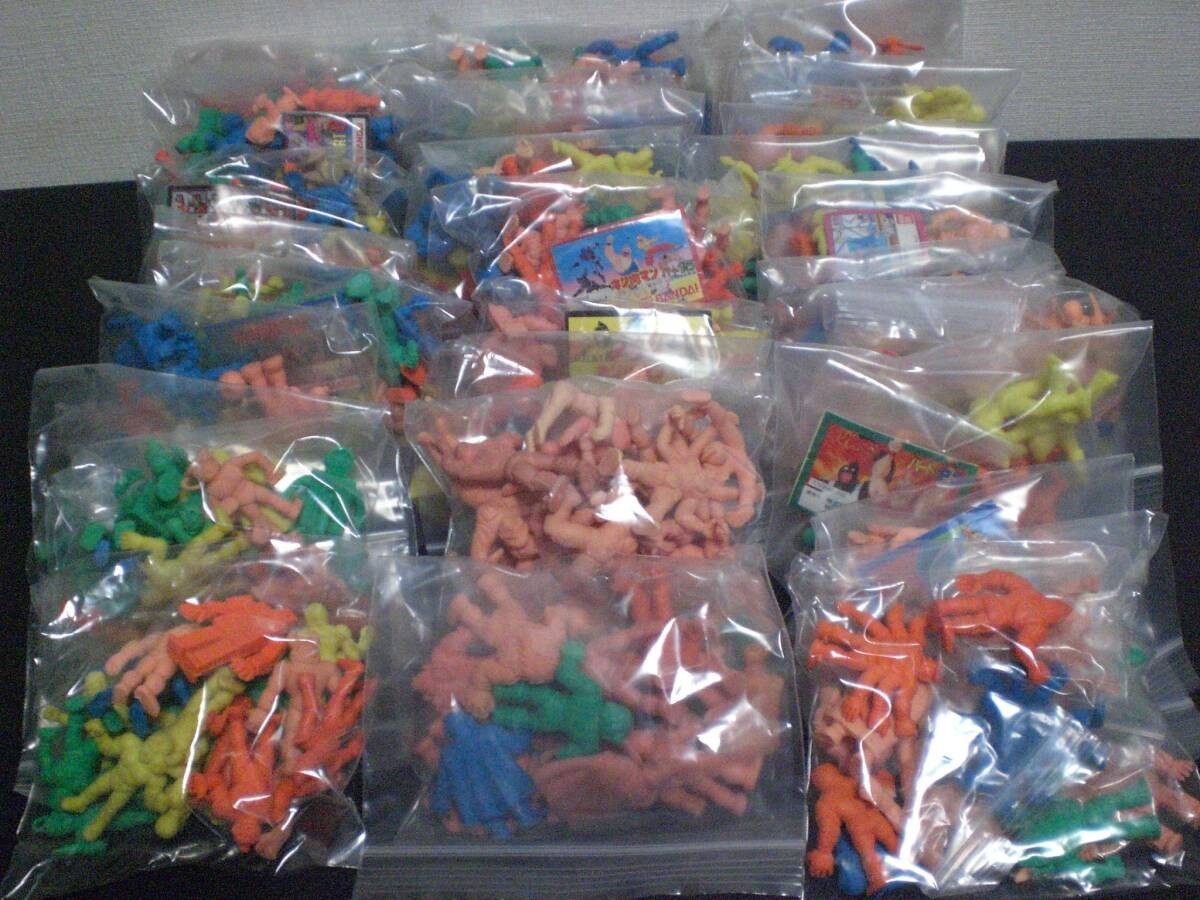Vintage Kinnikuman Keshi (Kinnikuman Eraser) Parts 1-30, Complete Set of 418
