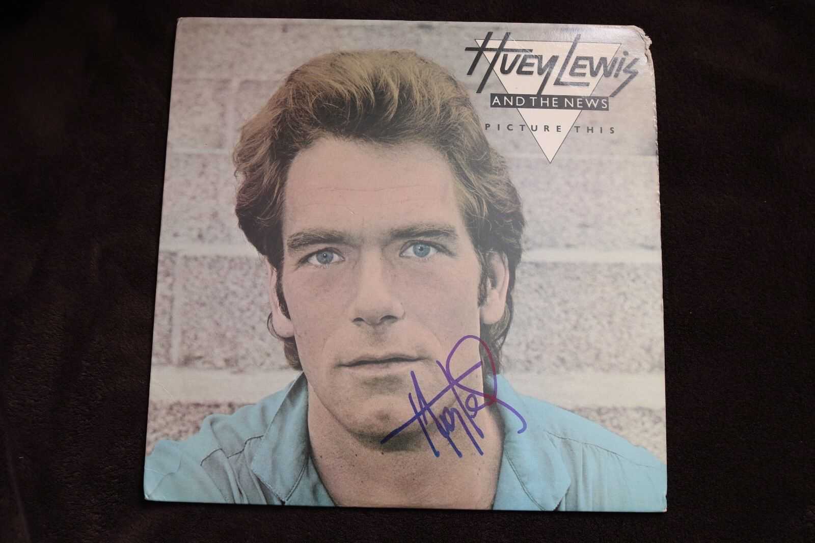 Huey Lewis Signed Album Huey Lewis & The News Picture This w/ JSA AUTHENTICATION