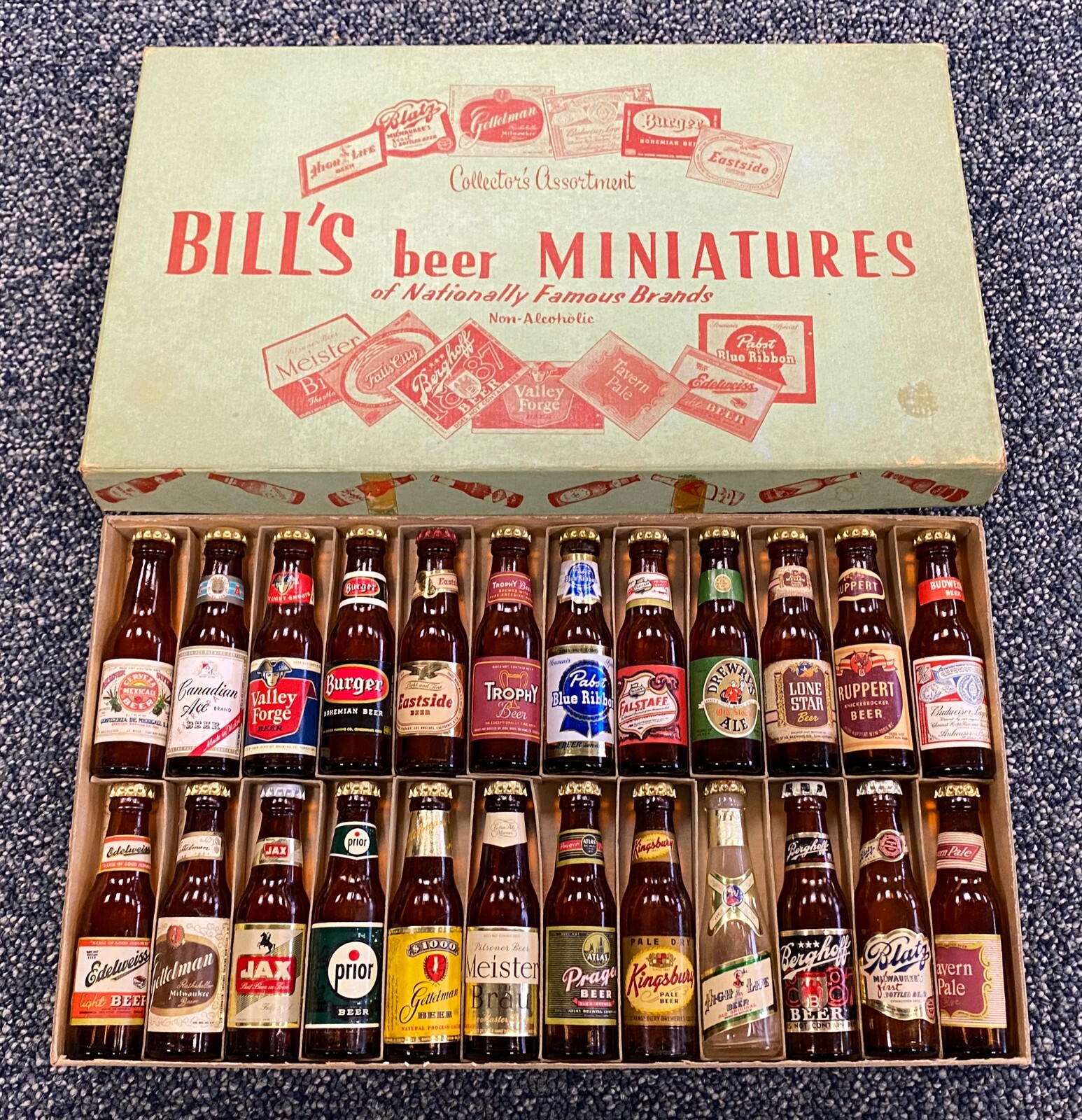 BILL'S BEER MINIATURES COMPLETE HQ SET (24) PABST FALSTAFF BUD JAX BLATZ BURGER BILL'S BEER MINIATURES COMPLETE HQ SET (24) PABST FALSTAFF BUD JAX BLATZ BURGER