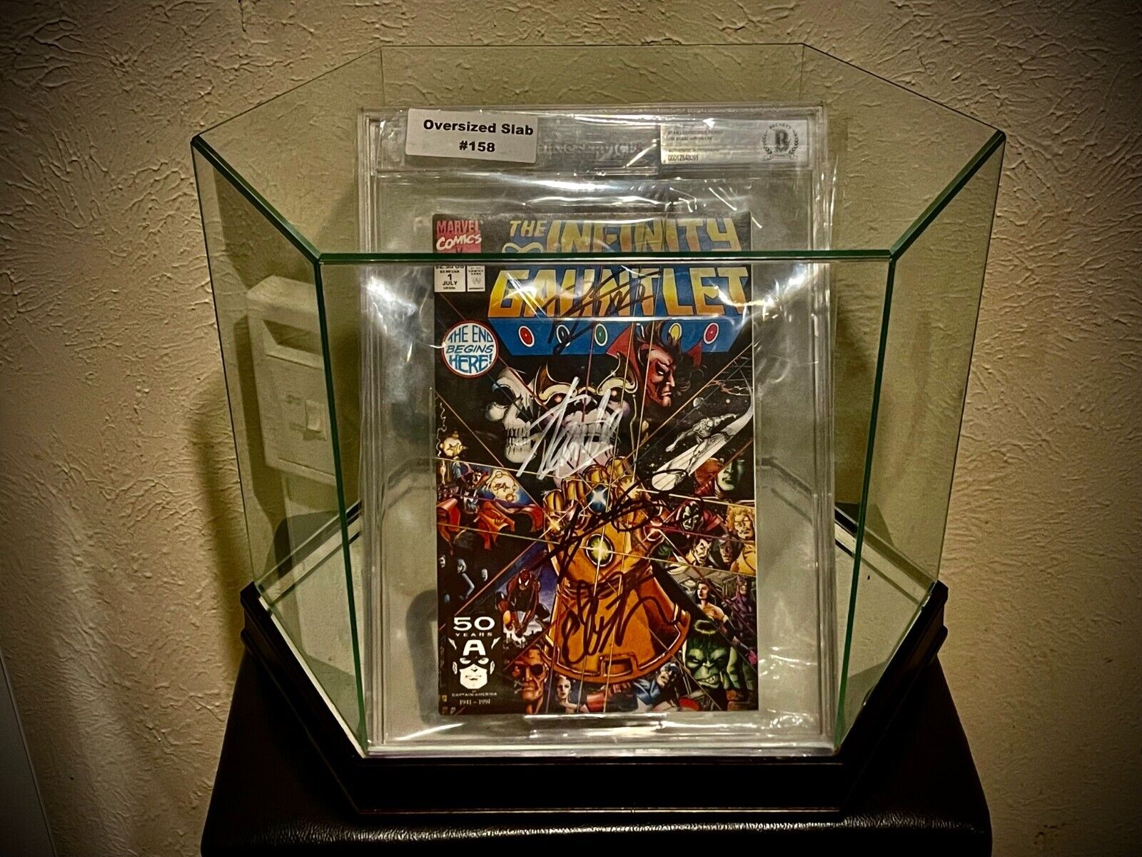 The Infinity Gauntlet #1 signed by Stan Lee, George Perez, Jim Starlin, Ron Lim