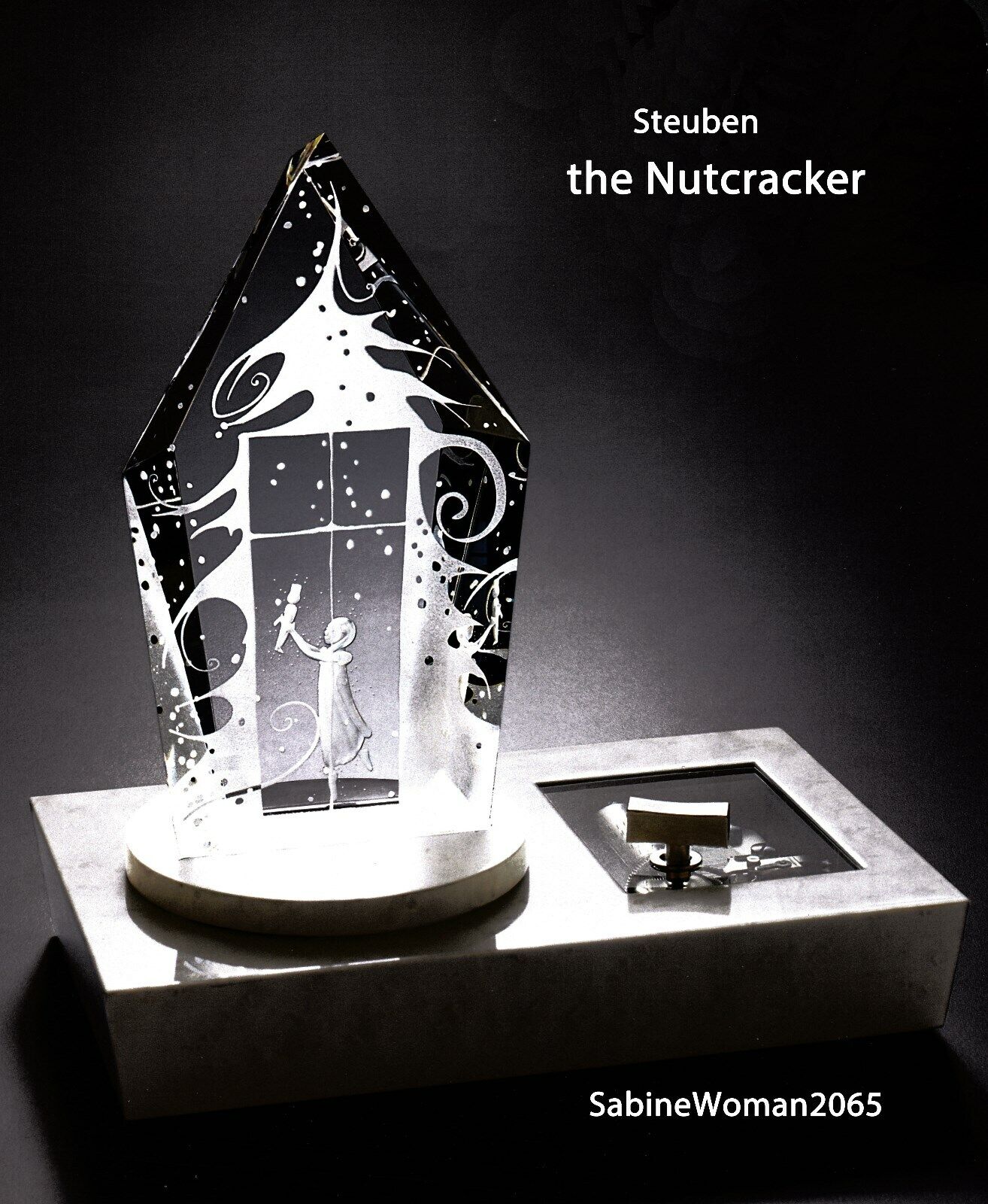 NEW in BOX STEUBEN Glass engraved NUTCRACKER REUGE music box ballet Heart art
