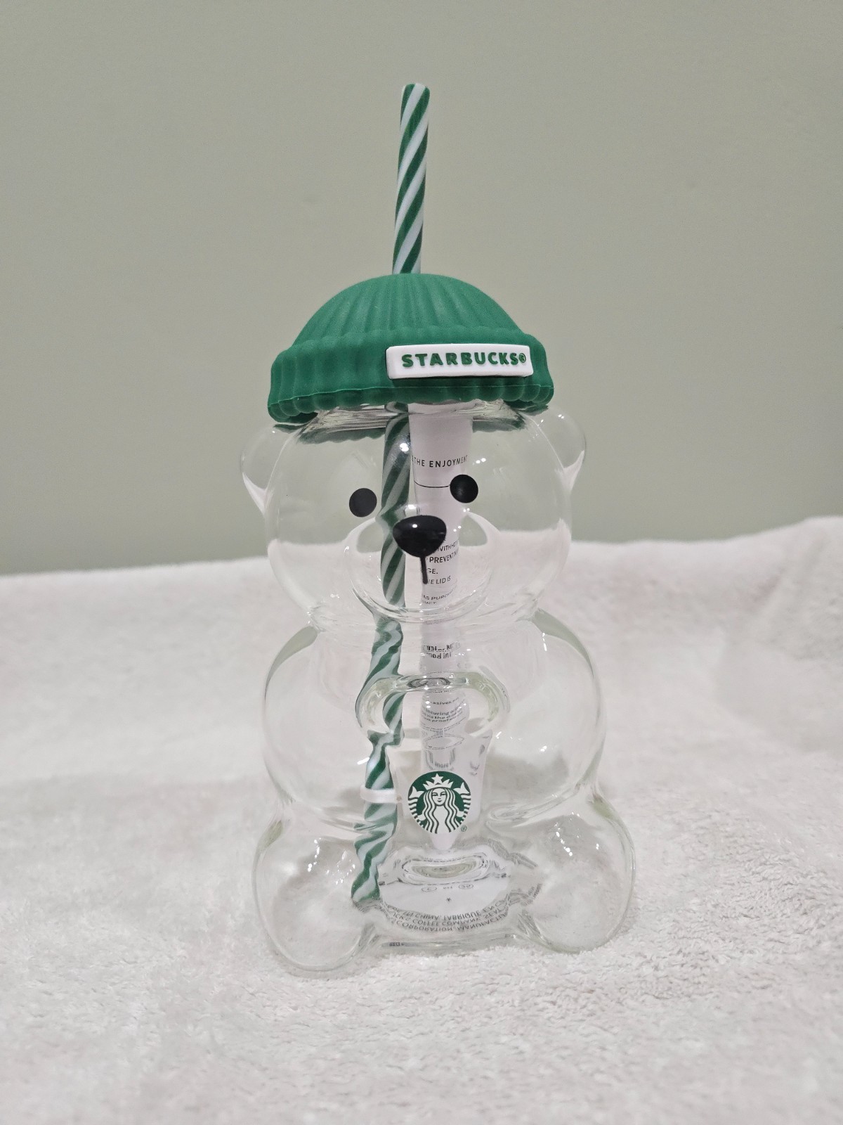 *Rare* Starbucks Bearista Bear Cup Holiday 2025 Brand NEW Limited Edition *Rare* Starbucks Bearista Bear Cup Holiday 2025 Brand NEW Limited Edition