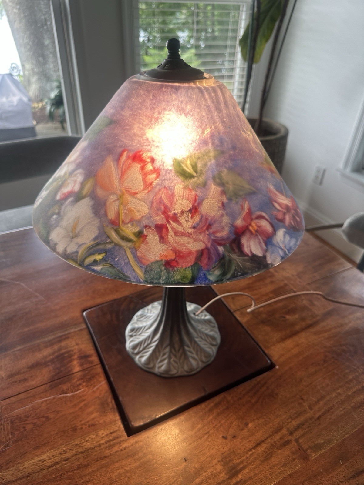 Ulla Darni Reverse Painted Lamp & RARE Original Brochure 1990-1991 Ulla Darni Reverse Painted Lamp & RARE Original Brochure 1990-1991