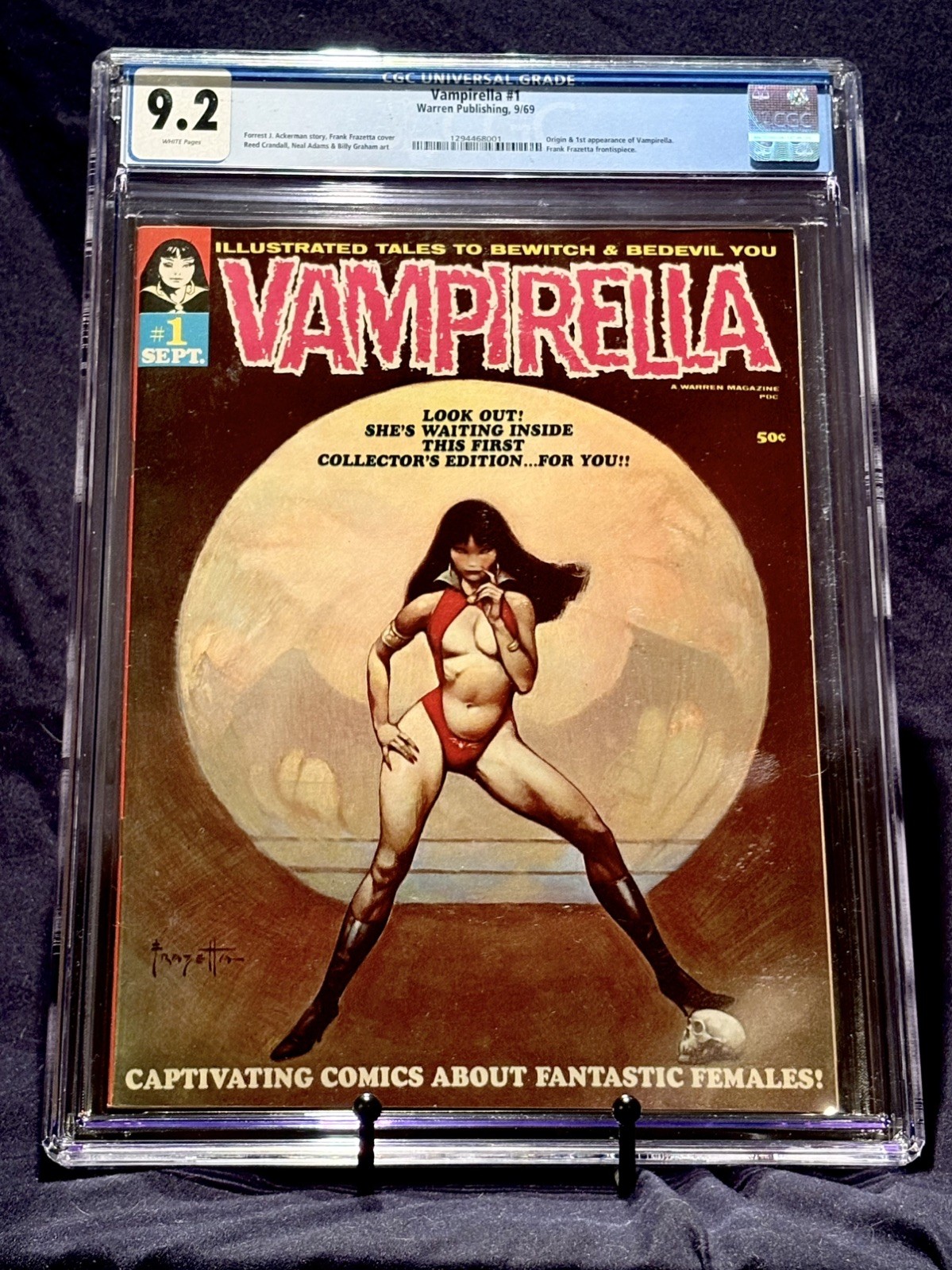 1969 White Page CGC 9.2 Vampirella #1 1969 White Page CGC 9.2 Vampirella #1