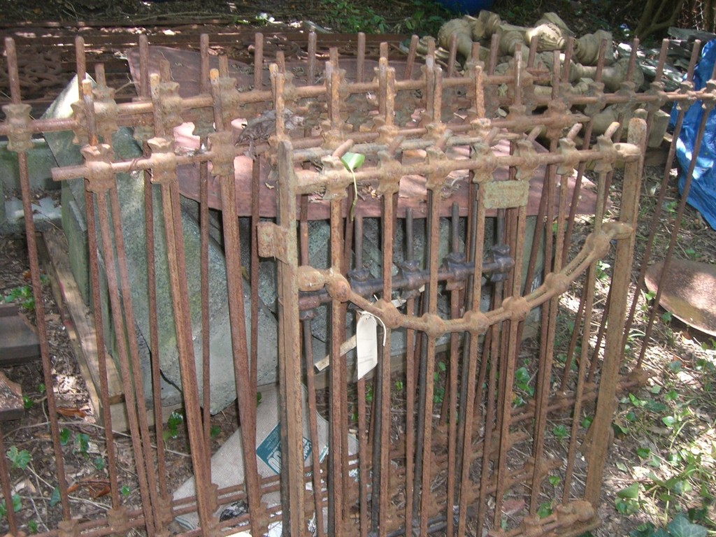   Antique cast iron fence Composite Ironworks NYC 1880's heavy ball & rods (F#3)