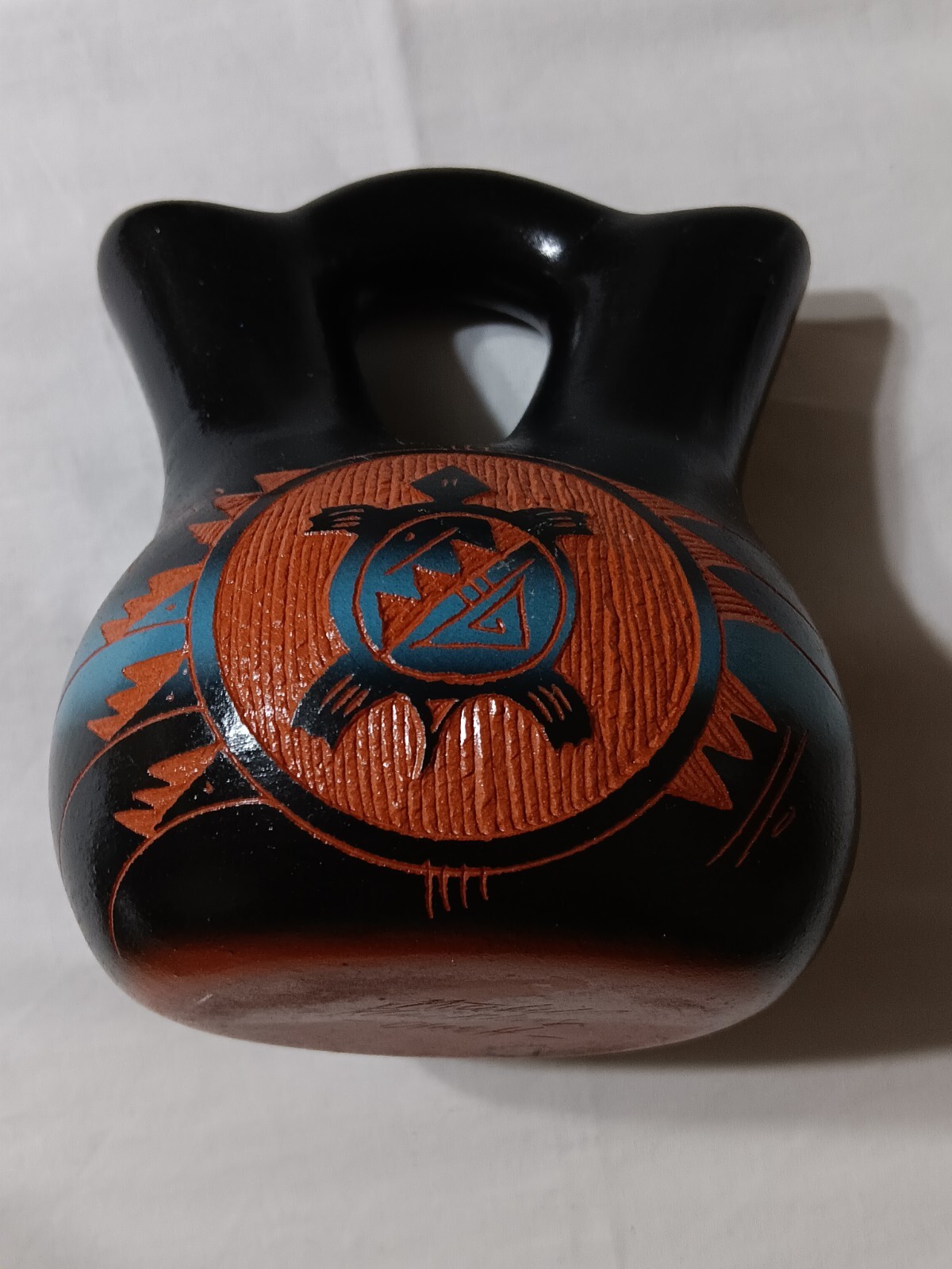 Mitchell Blackhorse Dineh Navajo Etched Red Clay Turtle Wedding Vase Signed RARE Mitchell Blackhorse Dineh Navajo Etched Red Clay Turtle Wedding Vase Signed RARE