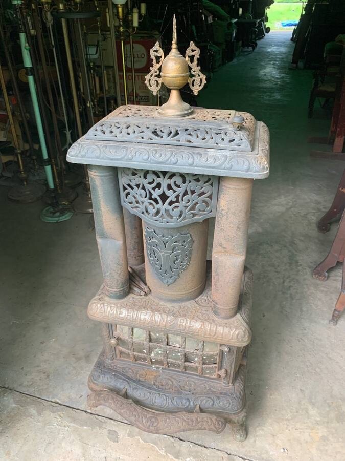 Antique American Beauty Parlor Stove/All origional/Pickup only Antique American Beauty Parlor Stove/All origional/Pickup only