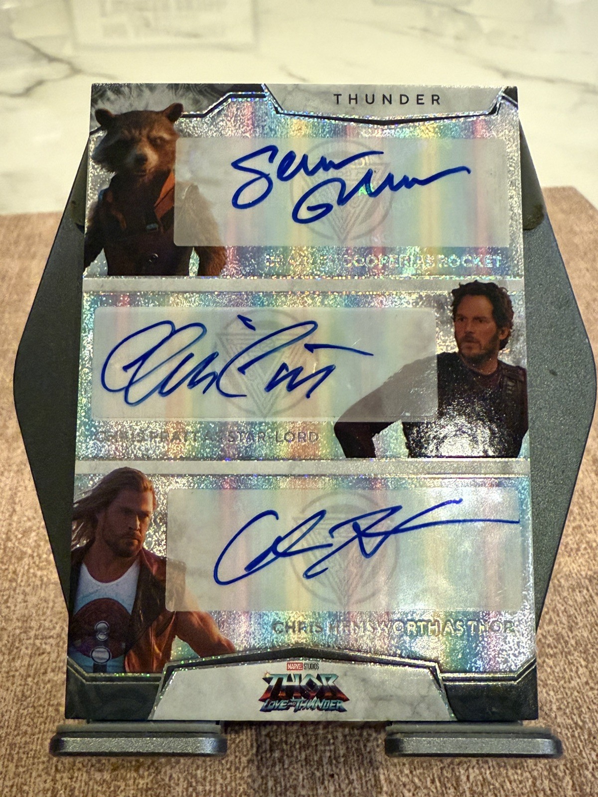 2024 Finding Unicorn Marvel Chris Pratt, Bradley Cooper, Hemsworth Auto 1/1