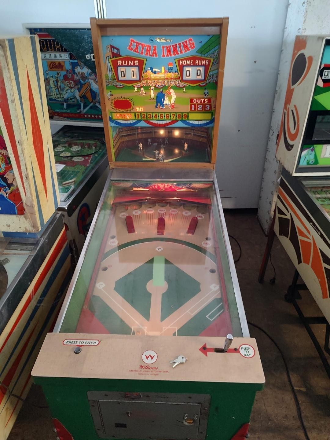 EXTRA INNINGS ANTIQUE PIN BALL MACHINE-FREE DILVERY IN LOWER 48 STATES EXTRA INNINGS ANTIQUE PIN BALL MACHINE-FREE DILVERY IN LOWER 48 STATES