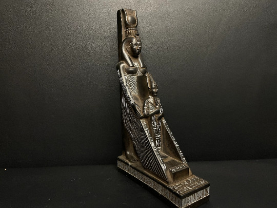 Isis & Osiris-Highly recommended for Lovers The Beautiful Isis Hugs Osiris