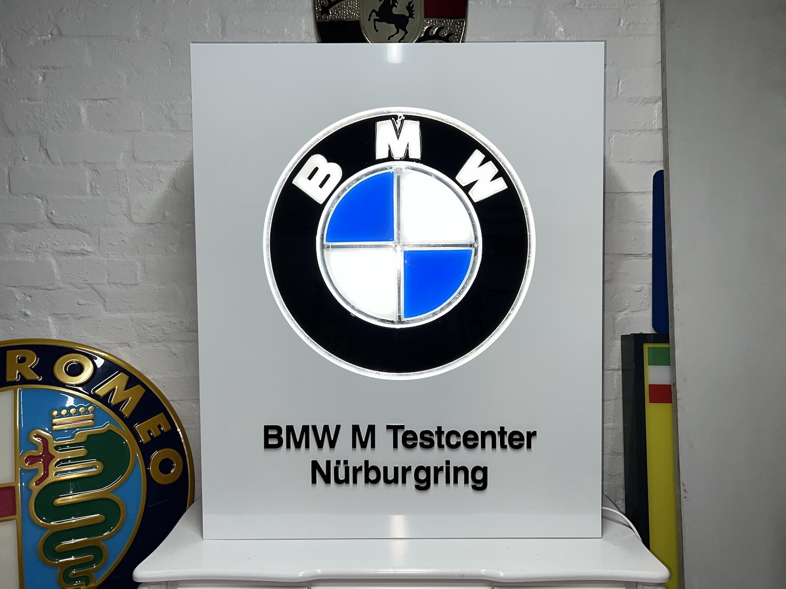 RARE 1990’s BMW NURBURGRING TESTCENTER ILLUMINATED DEALERSHIP GARAGE SIGN RARE 1990’s BMW NURBURGRING TESTCENTER ILLUMINATED DEALERSHIP GARAGE SIGN