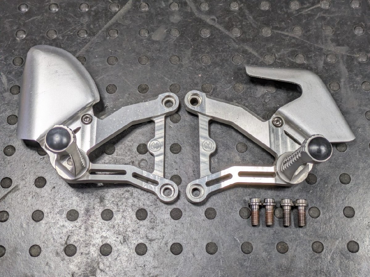 MV Agusta Brutale 910S Moto Corse Rearsets 2007 Tamburini MV Agusta Brutale 910S Moto Corse Rearsets 2007 Tamburini