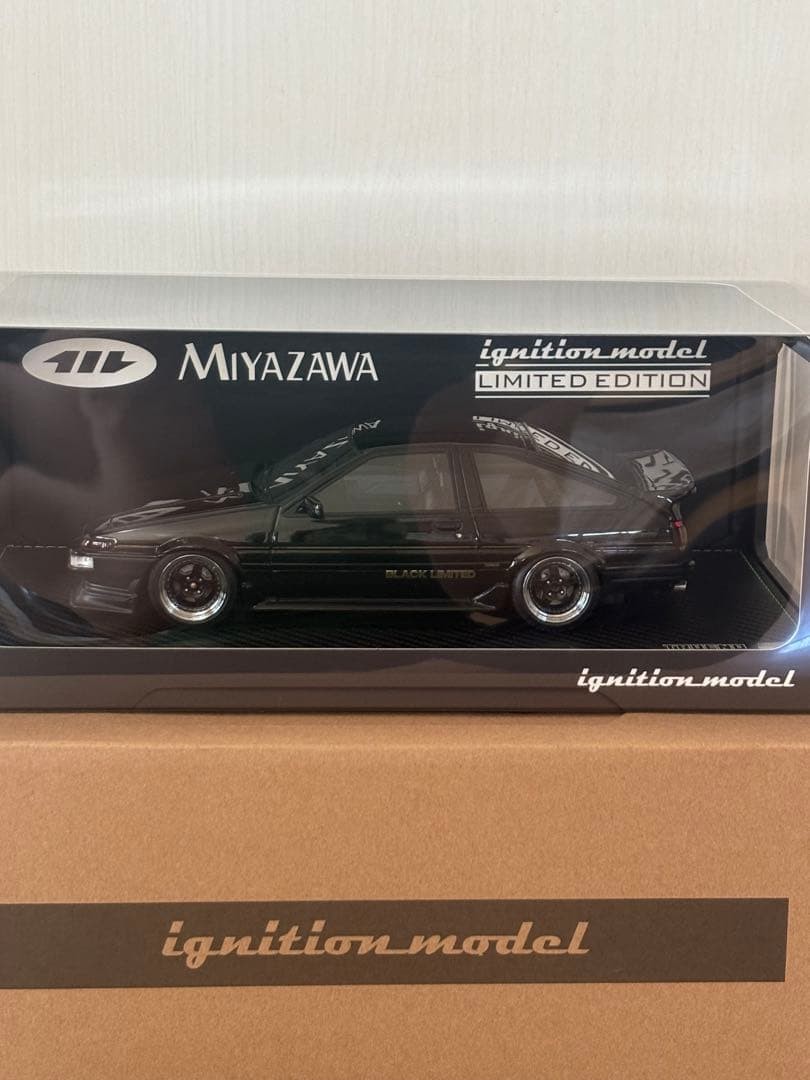 Toyota Sprinter Trueno AE86GT Apex Black Limited