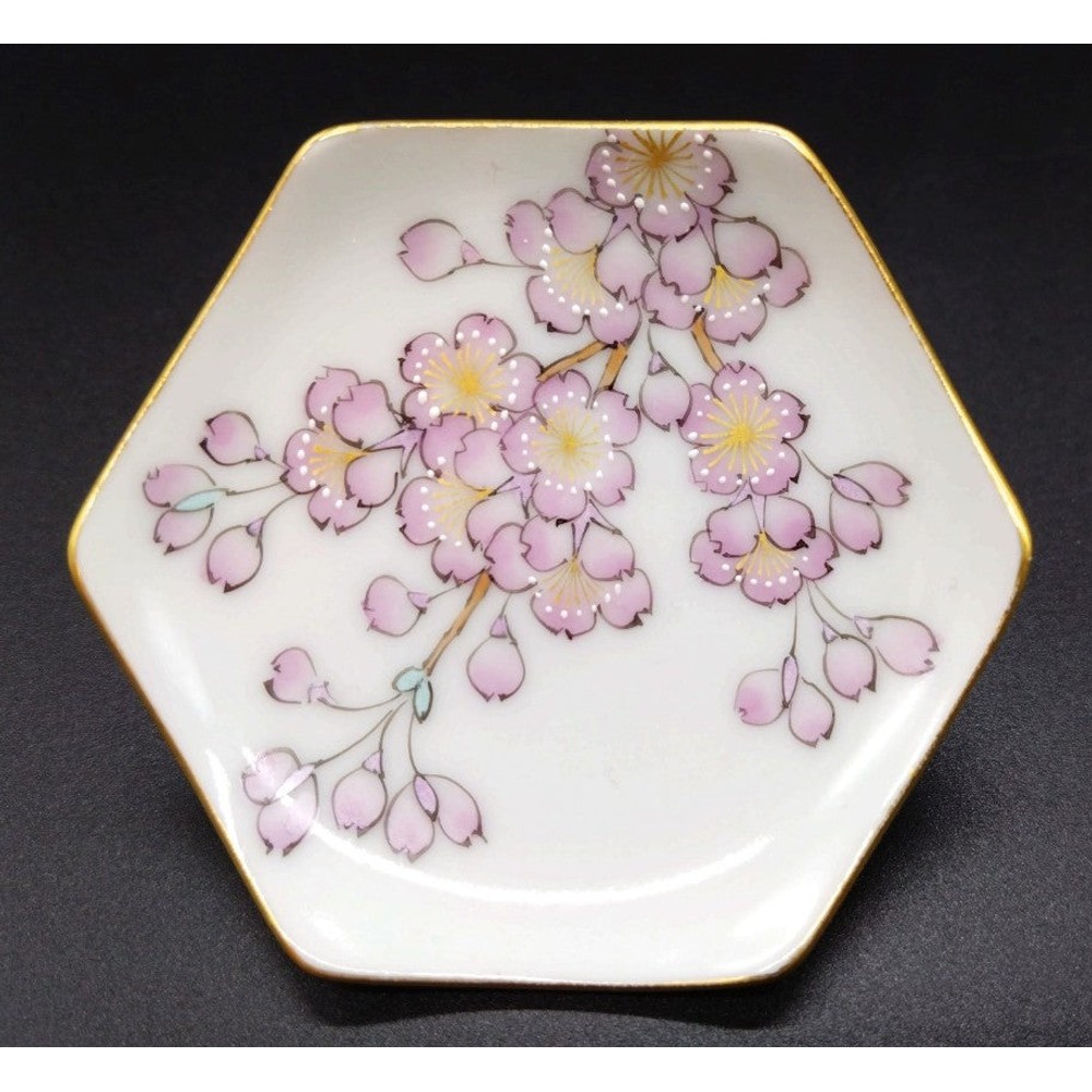 Sazan Niikawa Kyoto Gold Sakura Bean Plate Kyo-yaki 6.1 x 5.6cm New Sazan Niikawa Kyoto Gold Sakura Bean Plate Kyo-yaki 6.1 x 5.6cm New