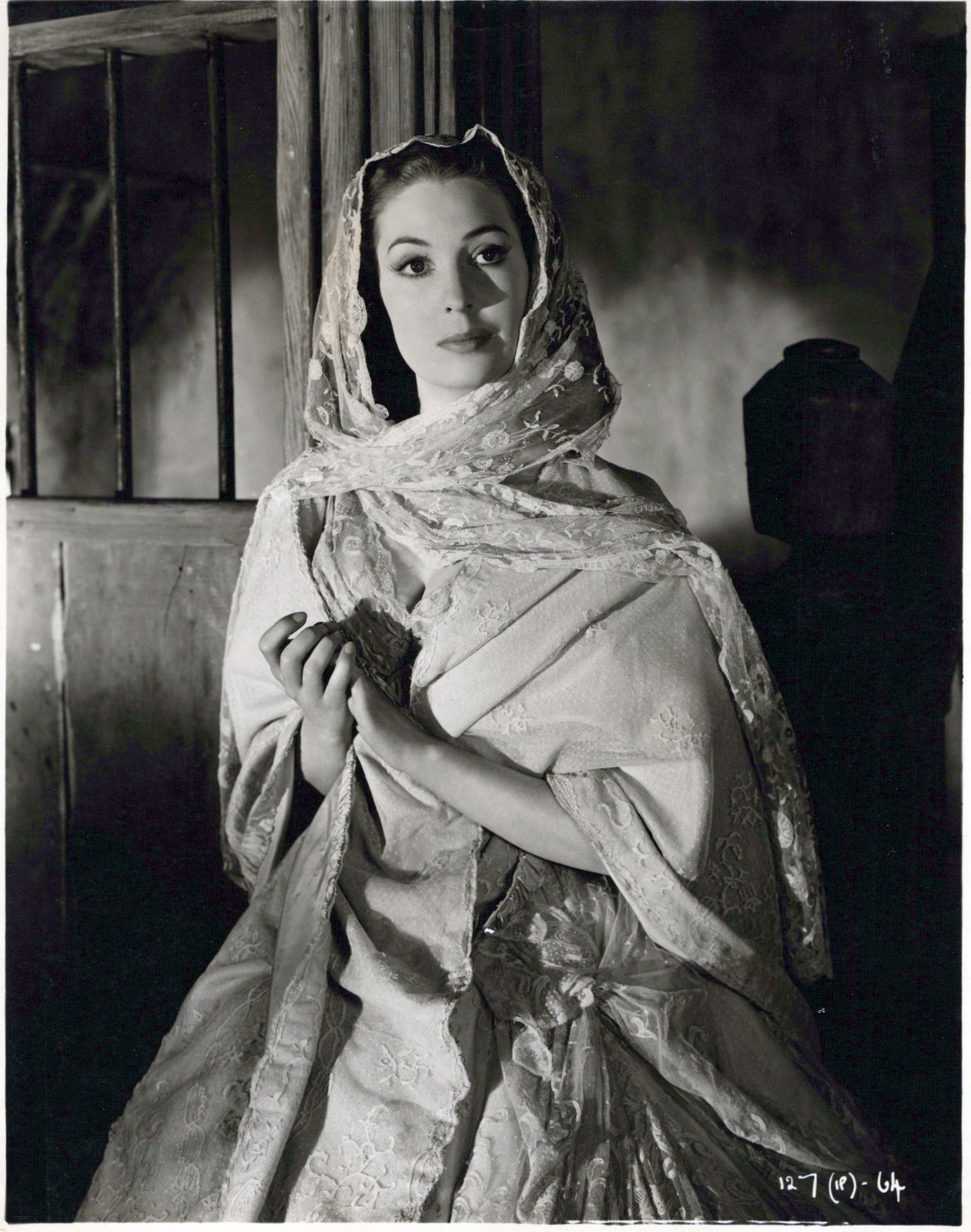 Valerie Hobson (1940s) ❤ Vintage Hollywood Beauty Stunning Portrait Photo 905K