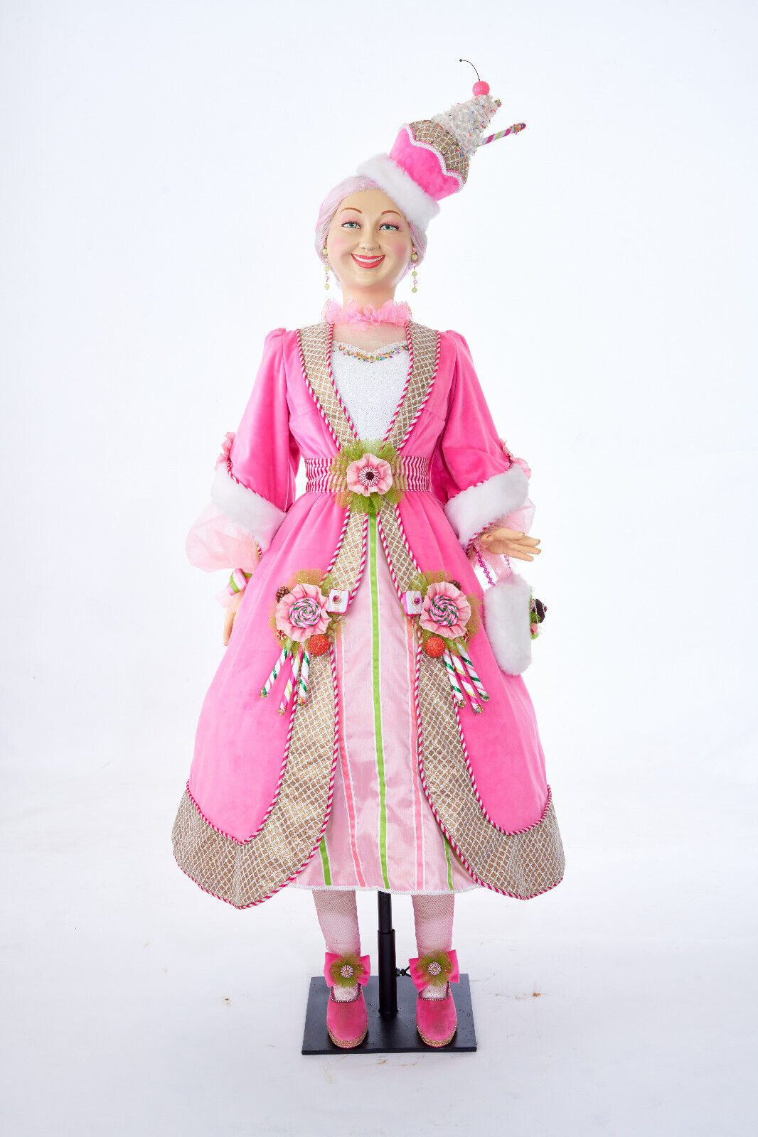 Exclusive& Ltd. LIFE SIZE Katherine's Collection Sweet Christmas Mrs. Clause