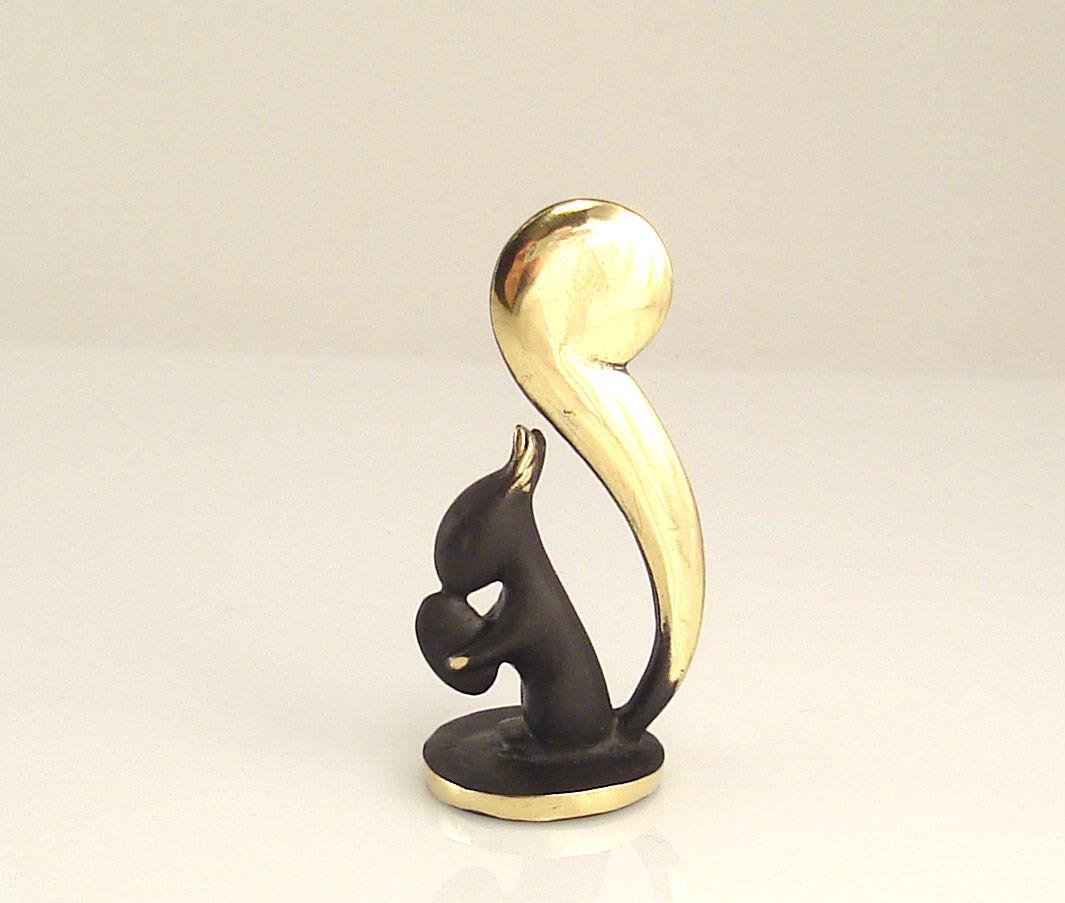 Walter BOSSE Vienna SQUIRREL with NUT Patinated Brass 62mm Modernism Bronze Walter BOSSE Vienna SQUIRREL with NUT Patinated Brass 62mm Modernism Bronze