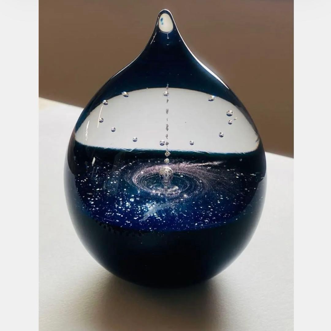 Mieko Noguchi Glass Galaxy Space Drop Paperweight Blue Art Sculpture Mieko Noguchi Glass Galaxy Space Drop Paperweight Blue Art Sculpture