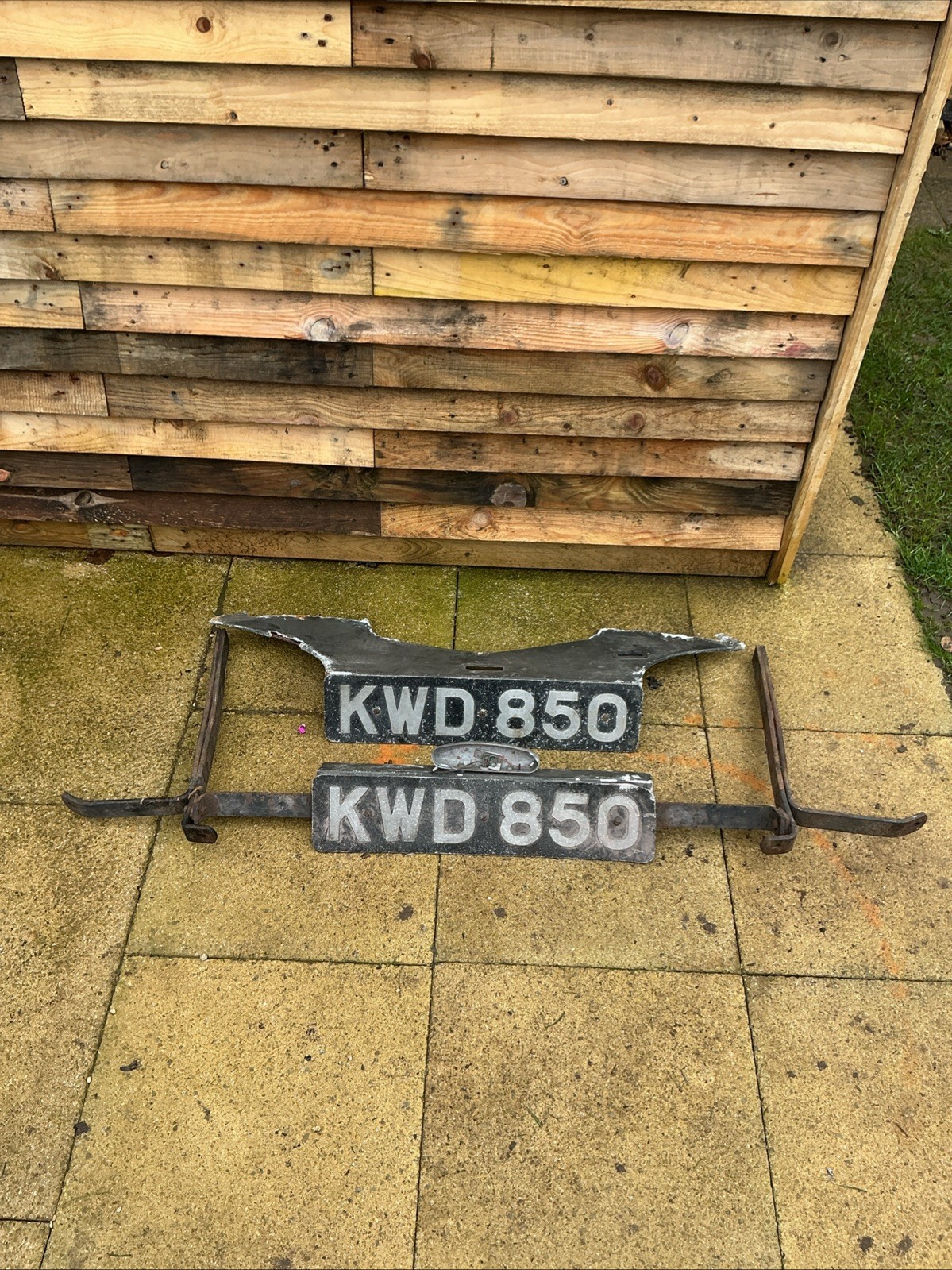 VINTAGE LEA FRANCIS FRONT VALANCE AND REAR NUMBER PLATE MOUNT, 1920’s GARAGE ART