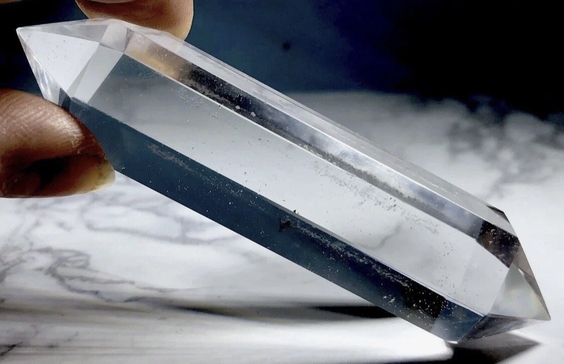 Huge Breath Taking Natural Vogel Quartz Crystal Point Raw Gemstone Specimen Huge Breath Taking Natural Vogel Quartz Crystal Point Raw Gemstone Specimen