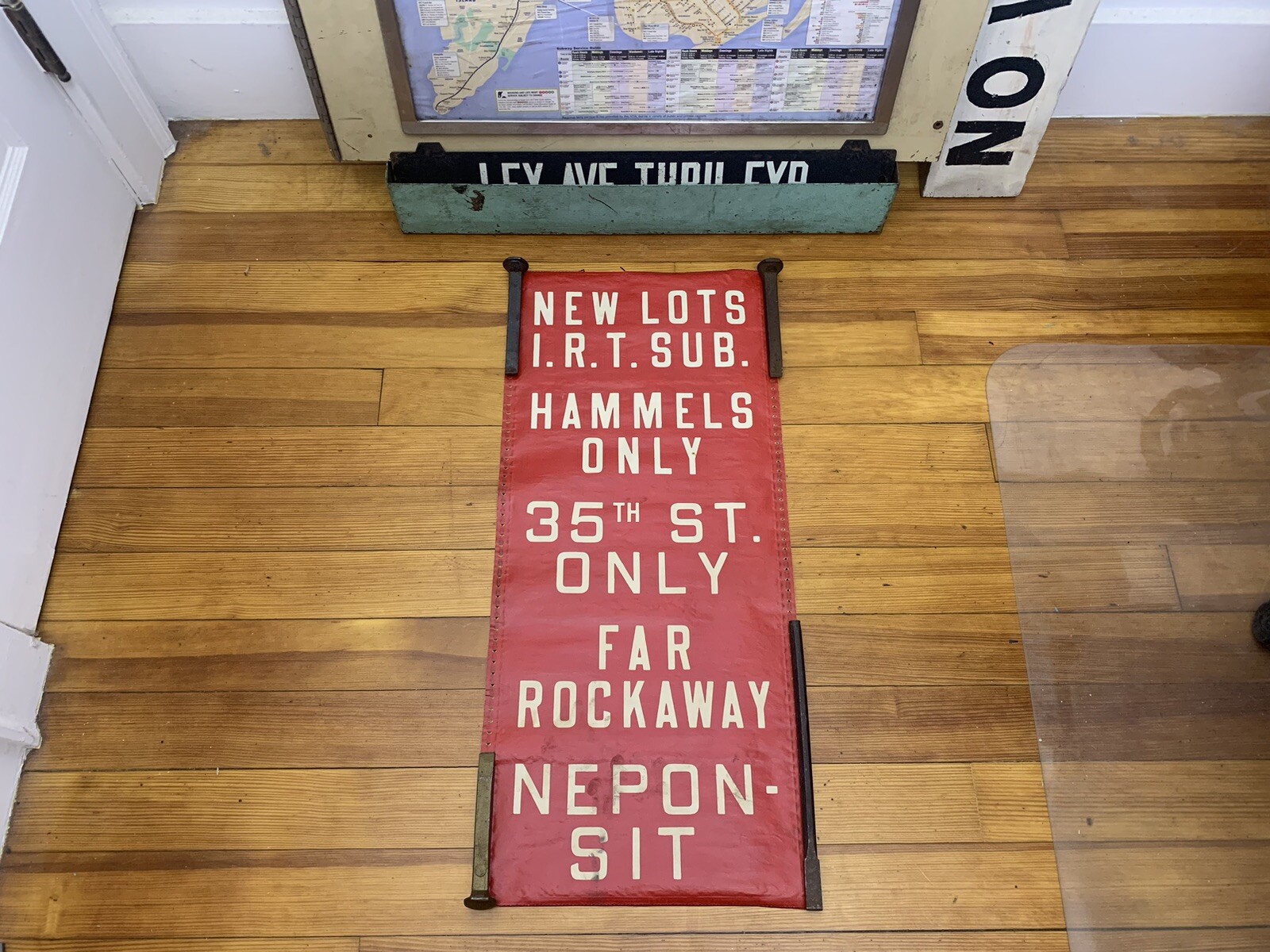 NY NYC BUS ROLL SIGN NEW LOTS IRT SUBWAY NEPONSIT MINEOLA RIIS PARK BEACH OCEAN NY NYC BUS ROLL SIGN NEW LOTS IRT SUBWAY NEPONSIT MINEOLA RIIS PARK BEACH OCEAN