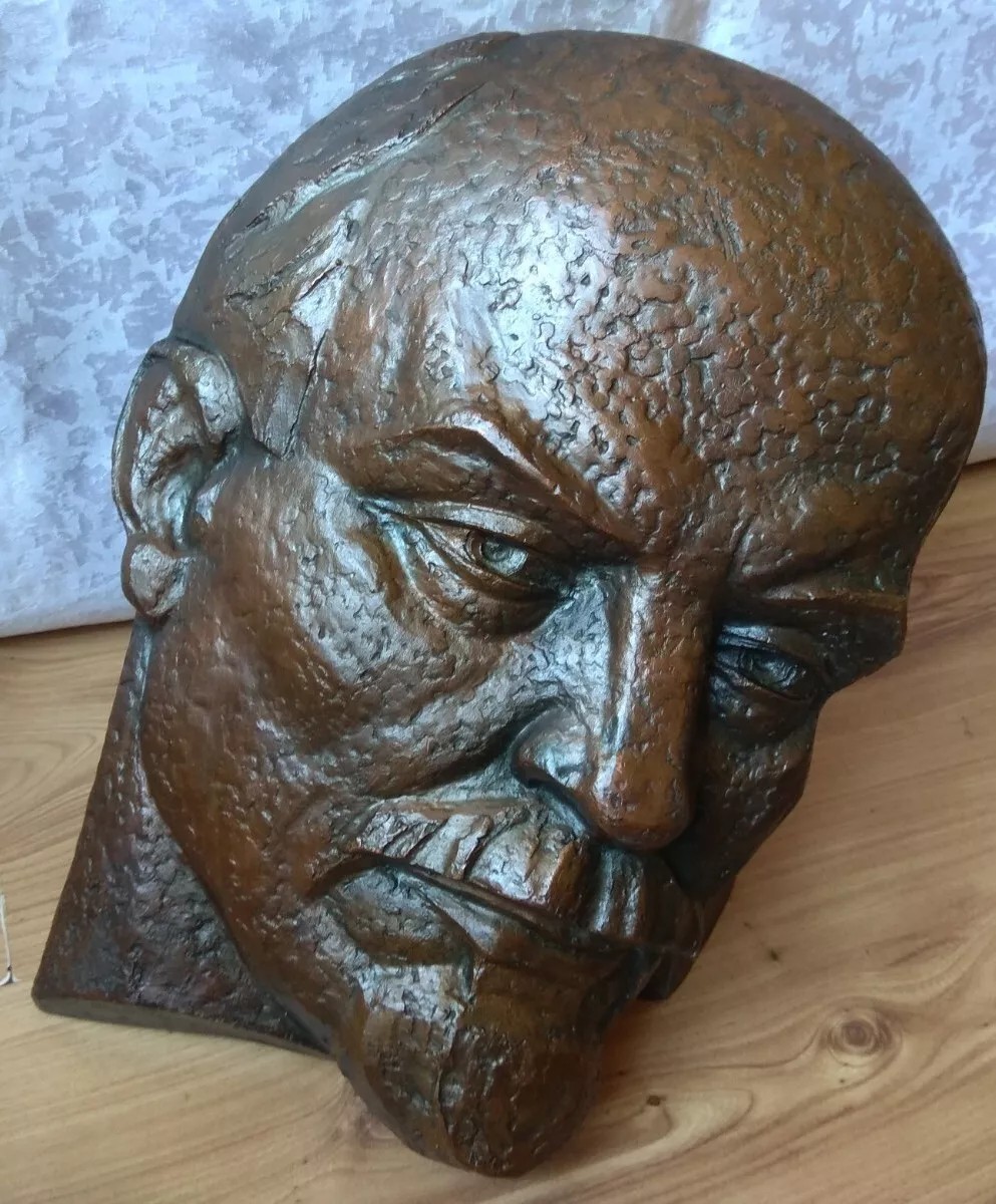 RARE LENIN STATUE BUST FIGURINE Soviet USSR CCCP Bas relief Sculpture copper RARE LENIN STATUE BUST FIGURINE Soviet USSR CCCP Bas relief Sculpture copper