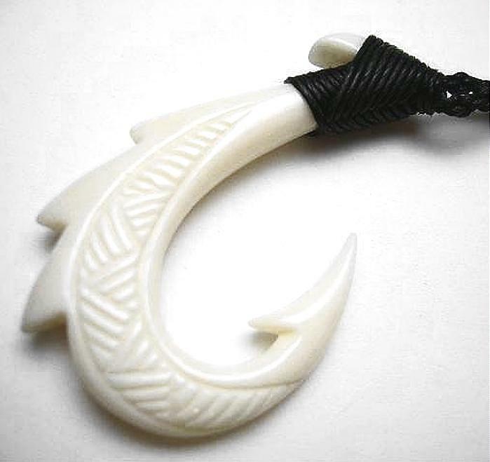 30.5mm Hand Carved Hawaiian Water Buffalo Bone Makau Shark Fish Hook Necklace #4 30.5mm Hand Carved Hawaiian Water Buffalo Bone Makau Shark Fish Hook Necklace #4