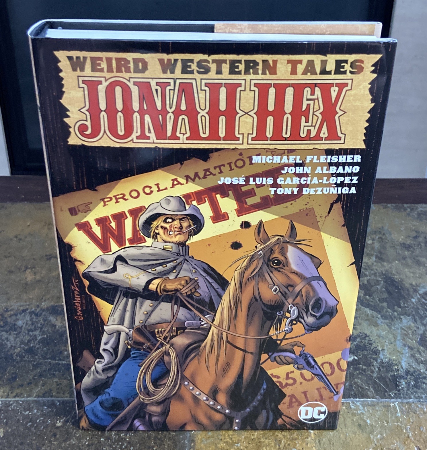 Weird Western Tales: Jonah Hex Bronze Age Omnibus 2020 DC Comics HC OOP Weird Western Tales: Jonah Hex Bronze Age Omnibus 2020 DC Comics HC OOP