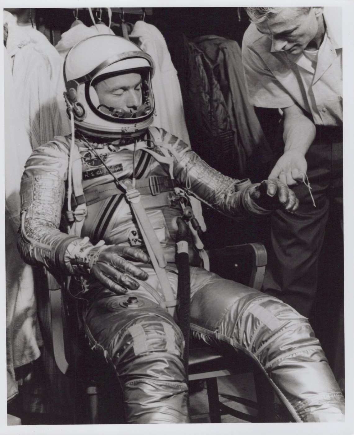 Mercury Astronaut Scott Carpenter Pressure Suit Check 1961 - Original NASA Photo Mercury Astronaut Scott Carpenter Pressure Suit Check 1961 - Original NASA Photo