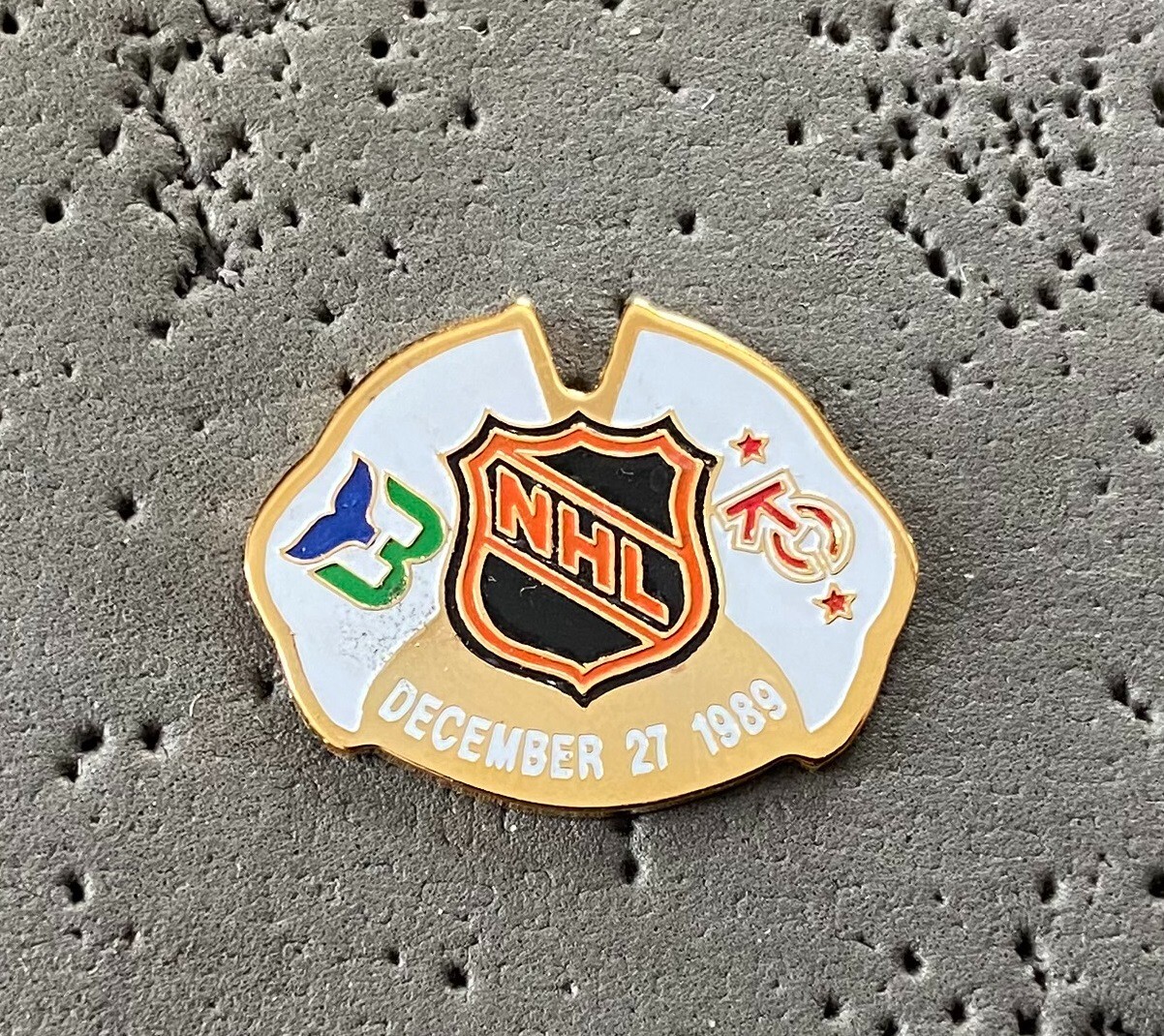 Hartford Whalers vs Krylya Sovetov Moscow December 27 1989 NHL Hockey Pin Hartford Whalers vs Krylya Sovetov Moscow December 27 1989 NHL Hockey Pin
