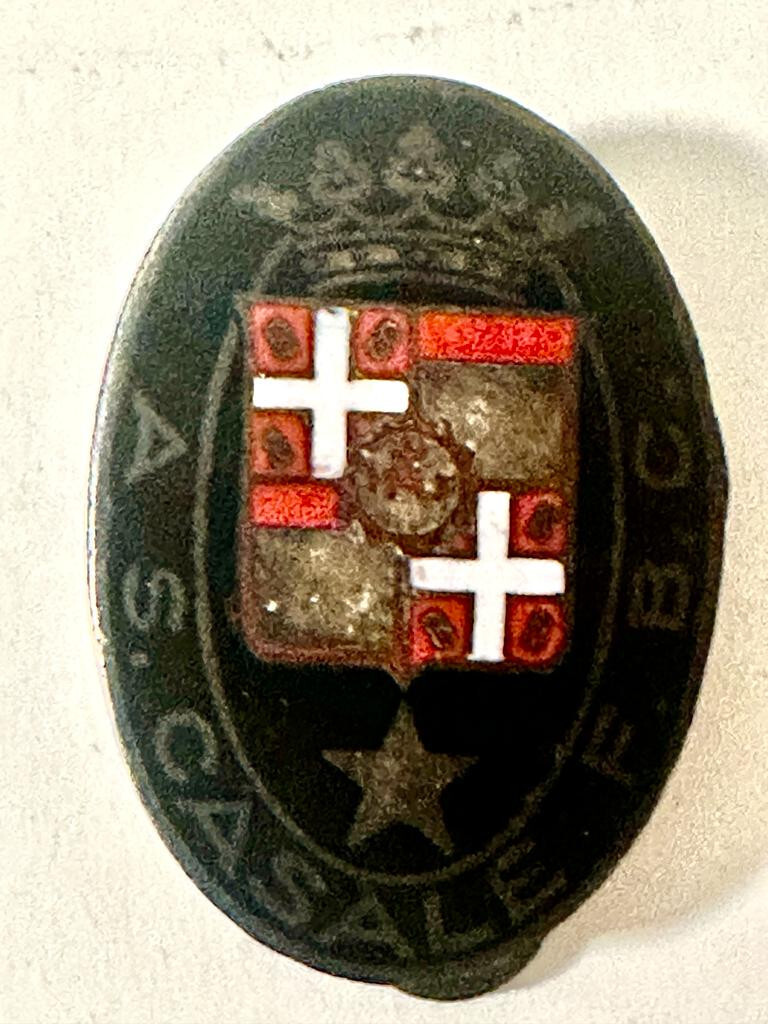 Casale Monferrato football A.S. F.B.C. enamel badge first half '900
