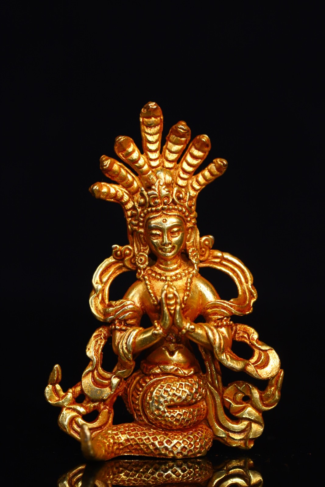 Purple Bronze Gilded Nagarjuna Sitting Buddha Five Headed Snake Backlight Purple Bronze Gilded Nagarjuna Sitting Buddha Five Headed Snake Backlight