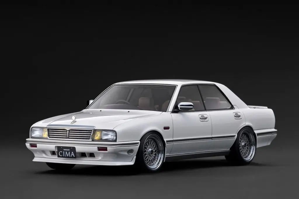 Ignition Model 1/18 Nissan Gloria Cima Y31 Pearl White WEB Limited Mini Car Ignition Model 1/18 Nissan Gloria Cima Y31 Pearl White WEB Limited Mini Car
