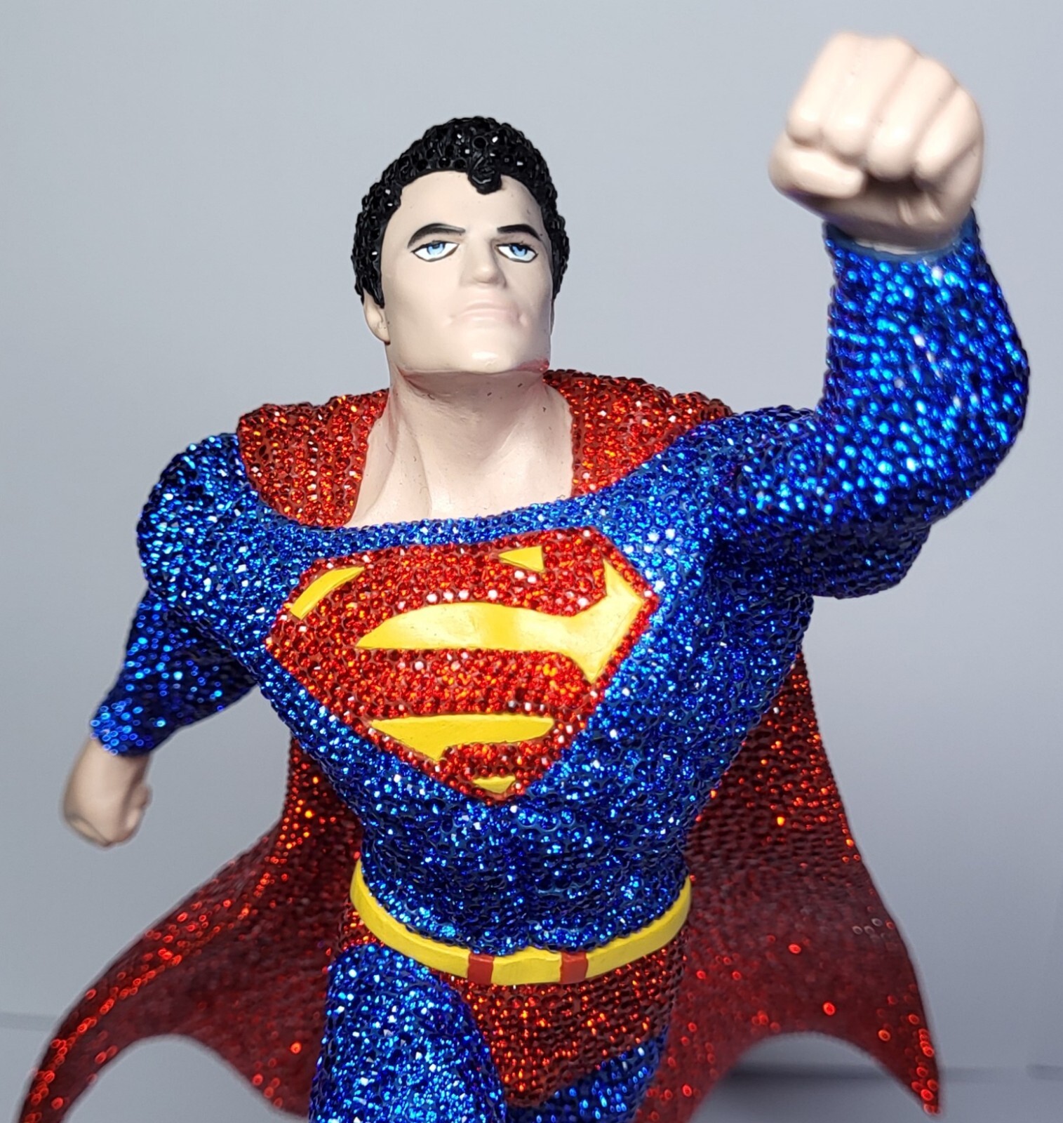 Swarovski 5556954 Myriad Superman NEW ORIGINAL BOX MIB Swarovski 5556954 Myriad Superman NEW ORIGINAL BOX MIB