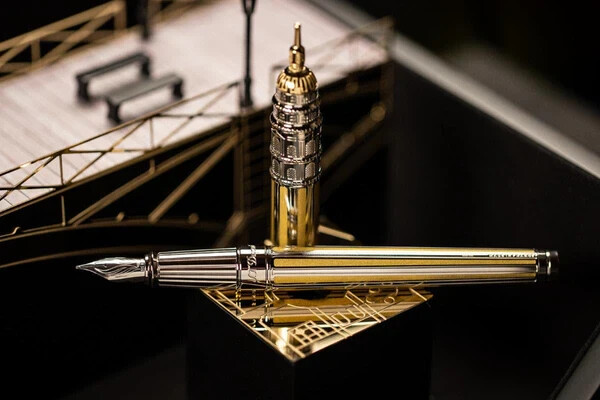 ST DUPONT DUPONT LOVES PARIS LIMITED EDITION SET FOUNTA PEN EIFFEL TOWER 420347L ST DUPONT DUPONT LOVES PARIS LIMITED EDITION SET FOUNTA PEN EIFFEL TOWER 420347L