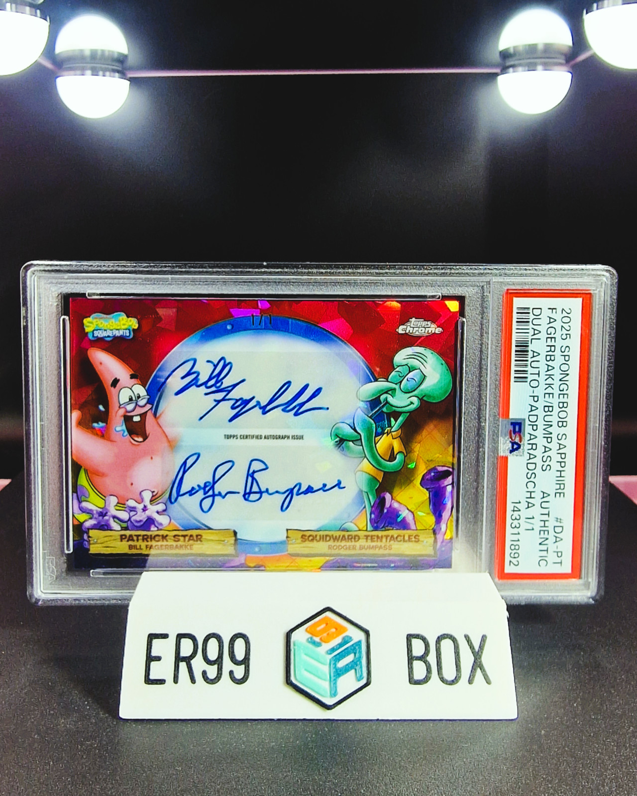 2025 Topps Sapphire SpongeBob - Dual Auto Padparadscha 1/1 - PSA Authentic 2025 Topps Sapphire SpongeBob - Dual Auto Padparadscha 1/1 - PSA Authentic