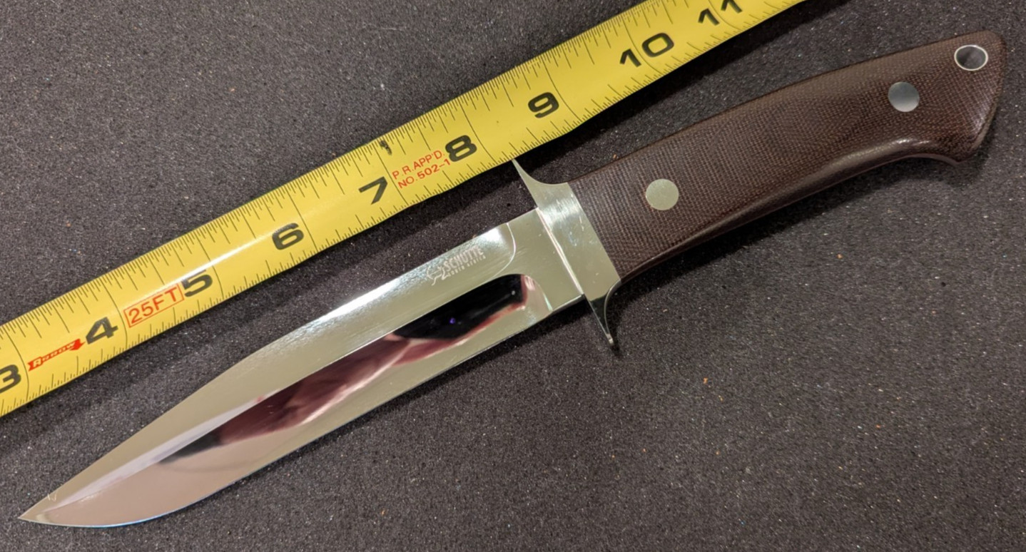 Neill Schutte Custom Knife R.W. Loveless Design Fighter Neill Schutte Custom Knife R.W. Loveless Design Fighter