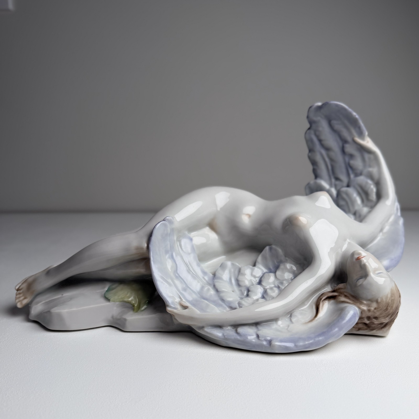 Herend Hungary Large Porcelain Figurine #15717 Reclining Nude Winged Angel Woman Herend Hungary Large Porcelain Figurine #15717 Reclining Nude Winged Angel Woman