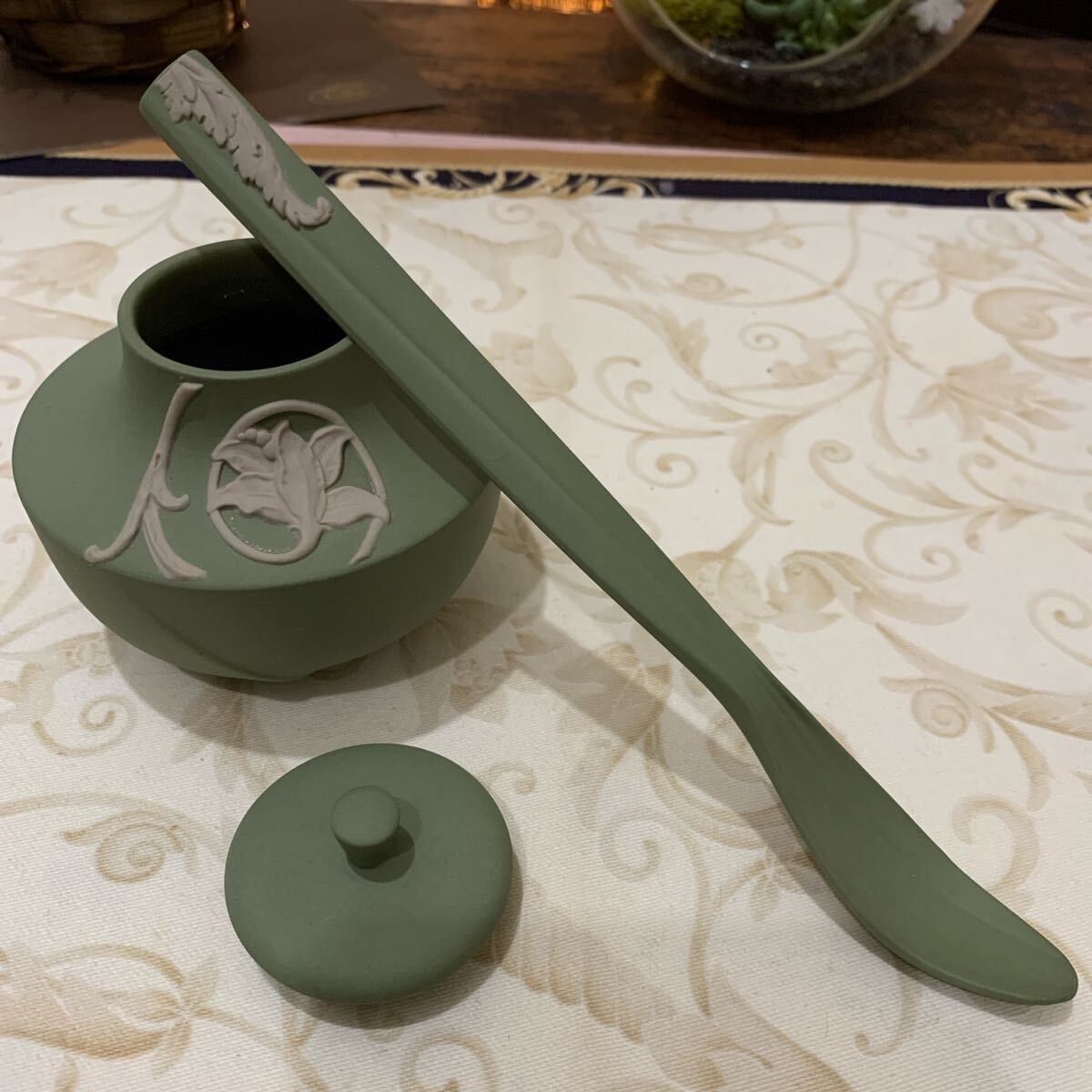 Wedgwood Japanesque Series By Takuo Nakamura Tea Caddy & Measure Set Limited 20 Wedgwood Japanesque Series By Takuo Nakamura Tea Caddy & Measure Set Limited 20