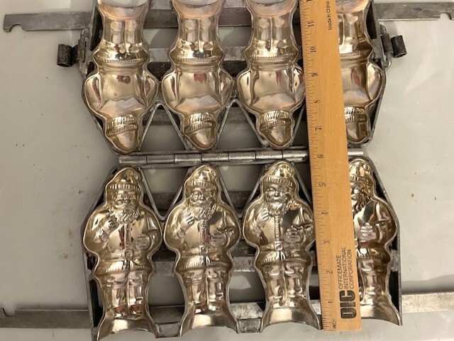 Antique Vintage Hinged 3D SANTA CLAUS Chocolate Mold - 4 Figures rare, 5 3/4 Antique Vintage Hinged 3D SANTA CLAUS Chocolate Mold - 4 Figures rare, 5 3/4