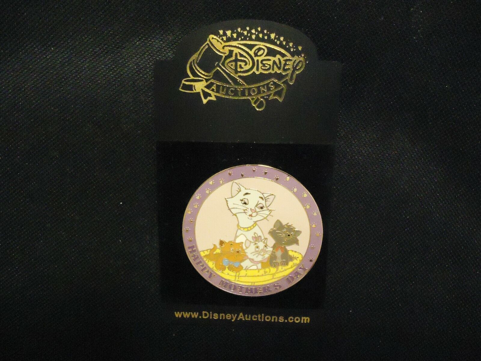 DISNEY AUCTIONS (P.I.N.S.) HAPPY MOTHER'S DAY ARISTOCATS PIN ON CARD LE 500