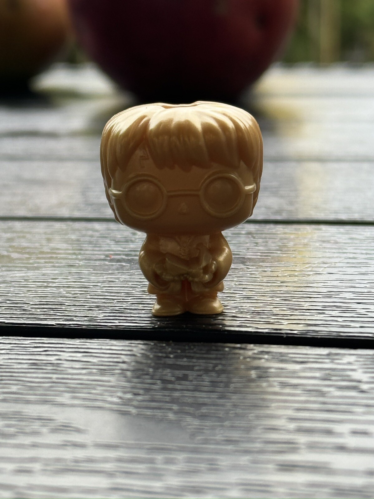 Harry Potter Kinder Joy Gold Rare VT401 K Stamp Harry Potter Kinder Joy Gold Rare VT401 K Stamp