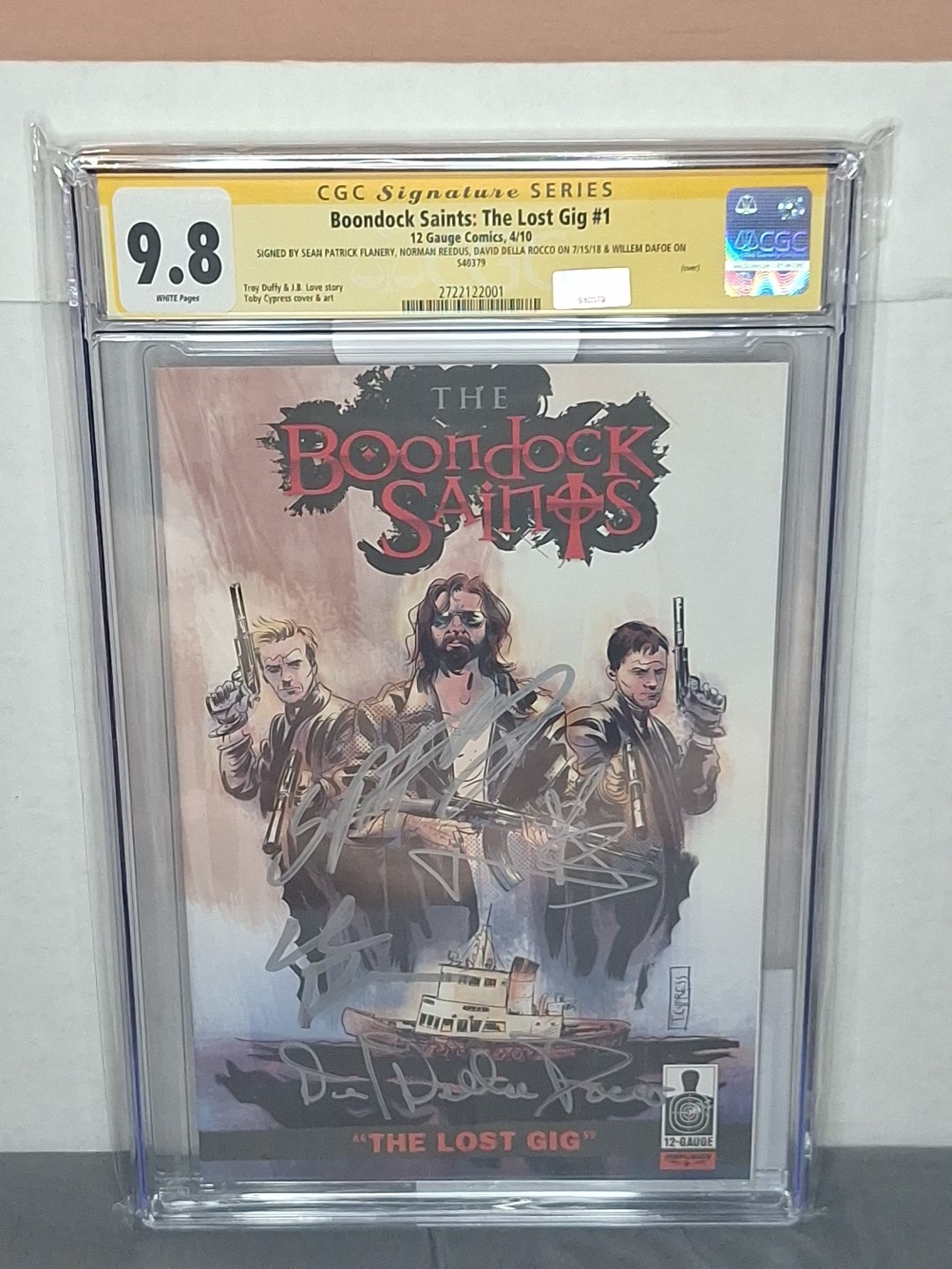 SIGNED BY FLANERY, REEDUS, ROCCO, DAFOE BOONDOCK SAINTS THE LOST GIG #1 CGC 9.8
