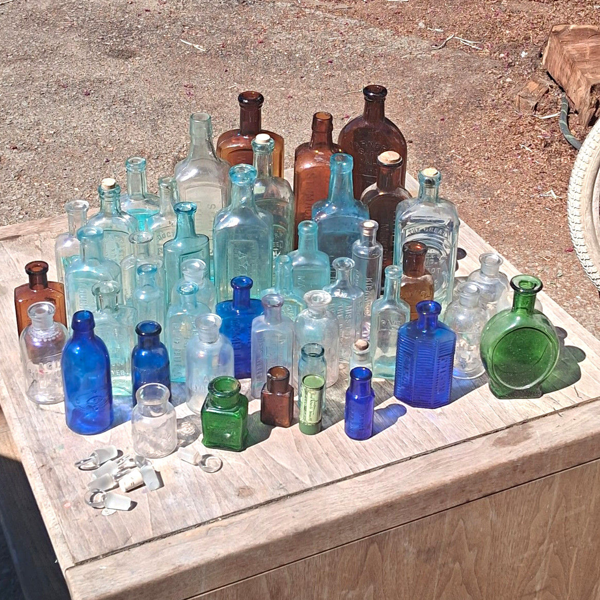 150 Plus APOTHECARY Pre 1900s Antique MEDICINE BOTTLES NO CHIPS NO CRACKS 150 Plus APOTHECARY Pre 1900s Antique MEDICINE BOTTLES NO CHIPS NO CRACKS